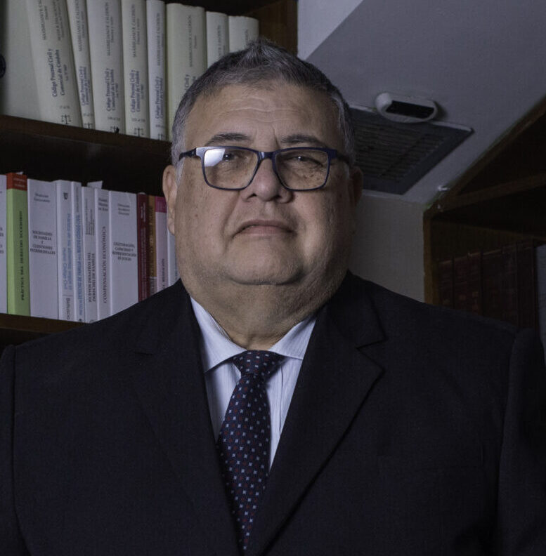 Dr. José D. Fernández